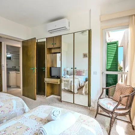Villa 361-walk To Fig Tree Bay & Amenities