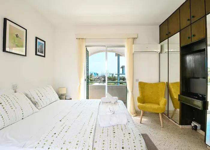 361-walk To Fig Tree Bay & Amenities * Πρωταράς