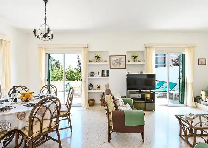 Βίλα 361-walk To Fig Tree Bay & Amenities Πρωταράς